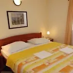 Apartment Kopara *