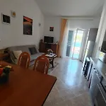 Kopara Apartment