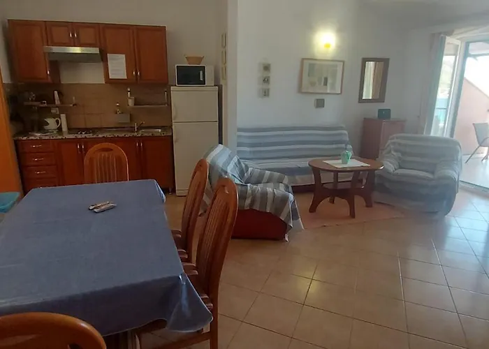 Kopara Apartamento Rogoznica (Sibenik-Knin)